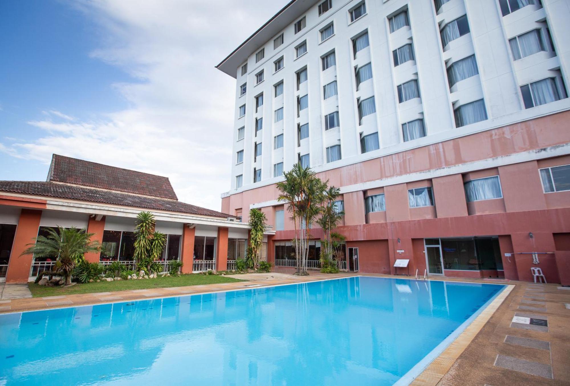 The Imperial Narathiwat Hotel Екстериор снимка