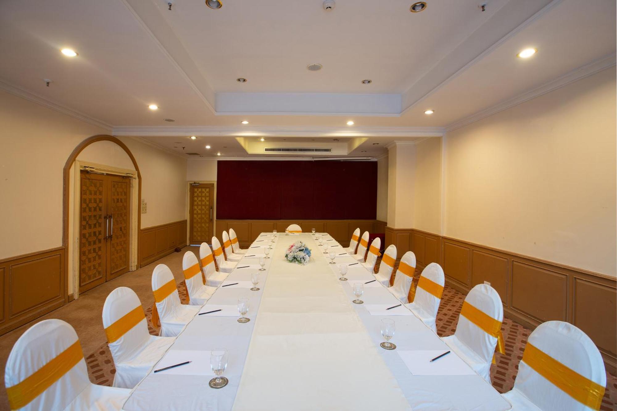 The Imperial Narathiwat Hotel Екстериор снимка